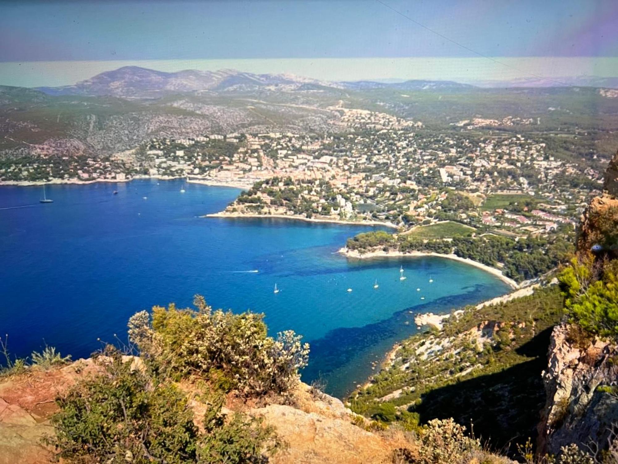 Clos Des Plages Maison De Vacances La Ciotat Exterior photo