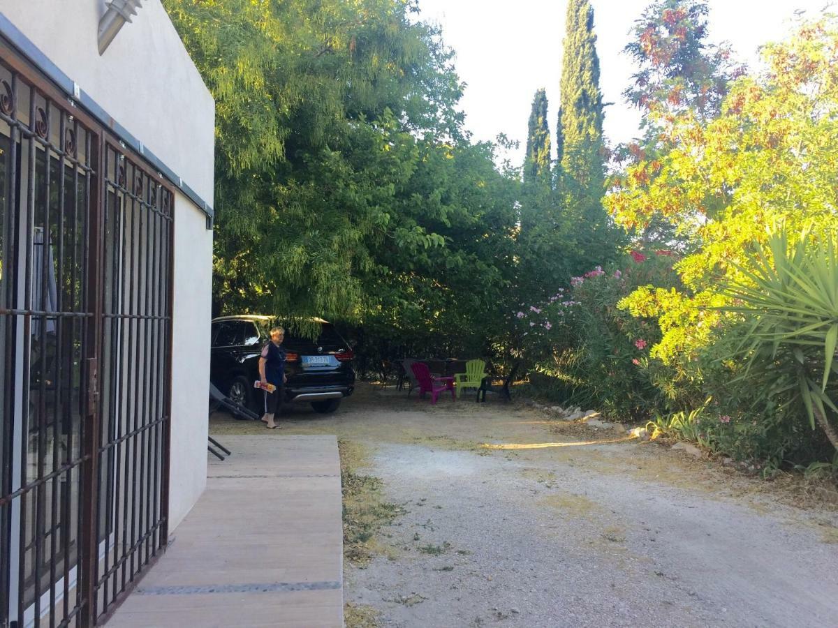 Clos Des Plages Maison De Vacances La Ciotat Exterior photo